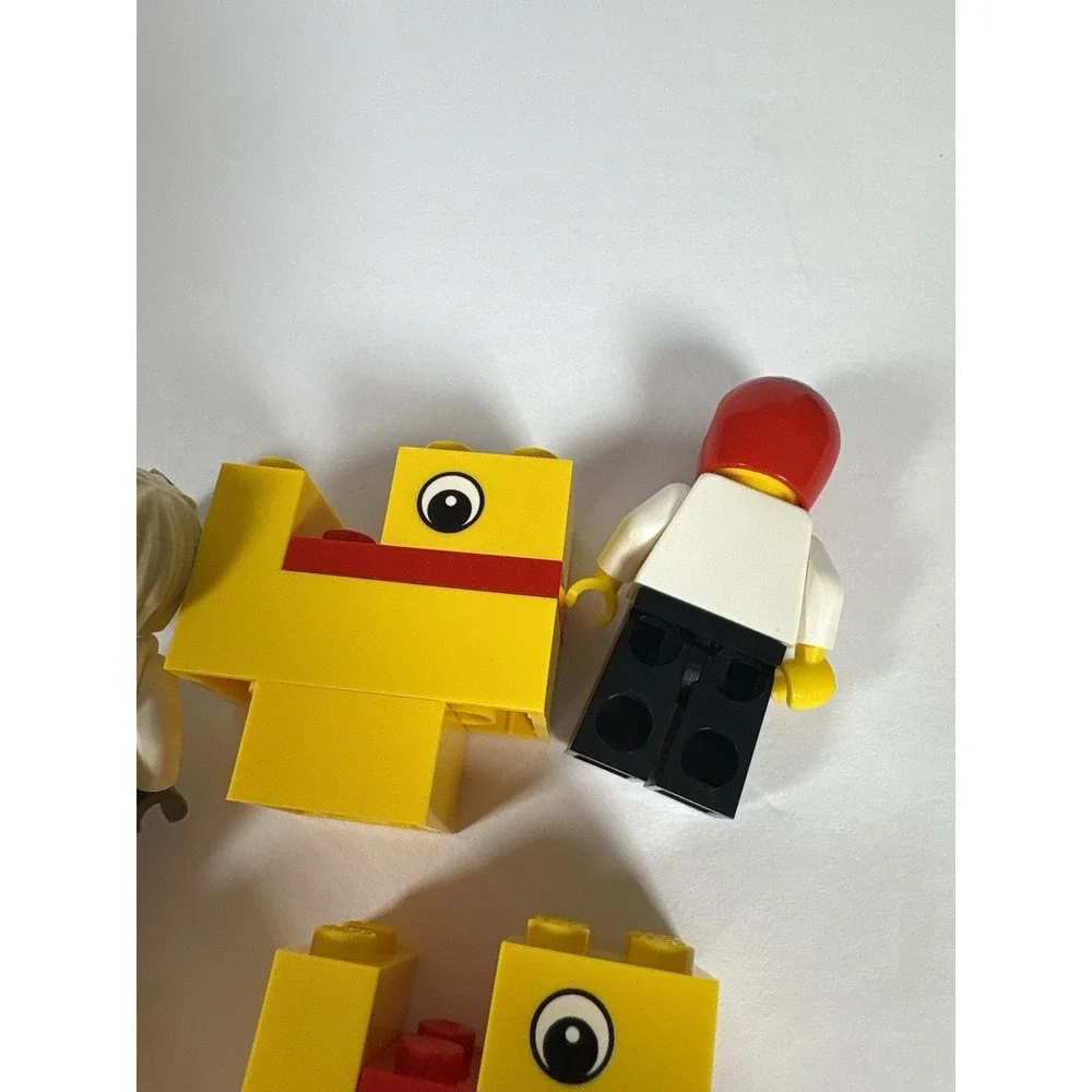 LEGO Minifigure & Duck Lot Space Scientist Paramedic Yellow Ducks Mixed Figures